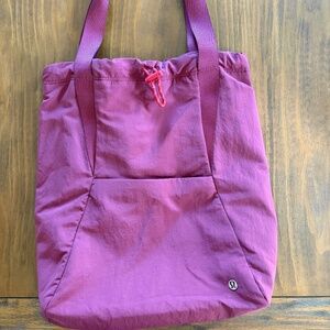 Lululemon tote/backpack in color: "mulled wine" convertible bag